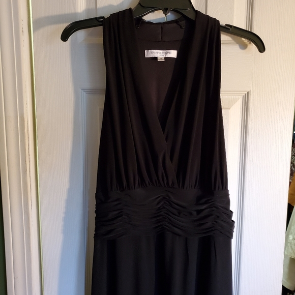 Evan Picone Marilyn halter dress - Picture 9 of 15